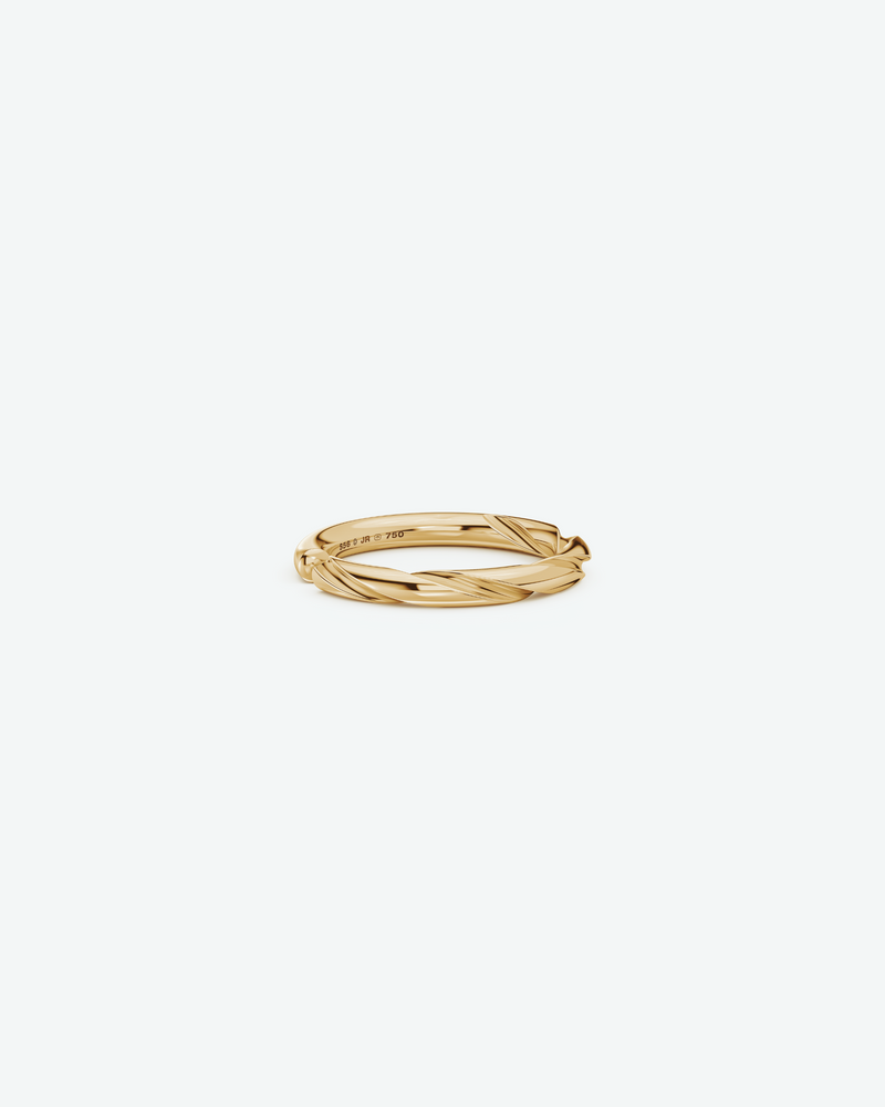 Machina Ring 3mm <br>in Yellow Gold